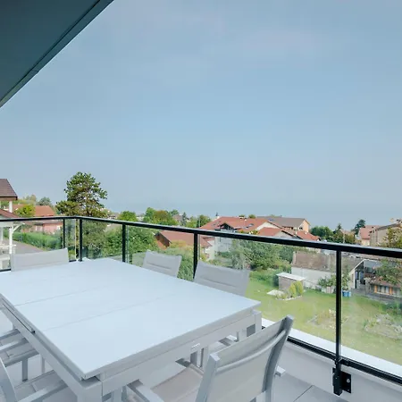 Splendid 3-room With Panoramic View Daire Neuvecelle