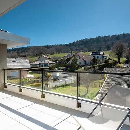 Splendid 3-room With Panoramic View Apartment